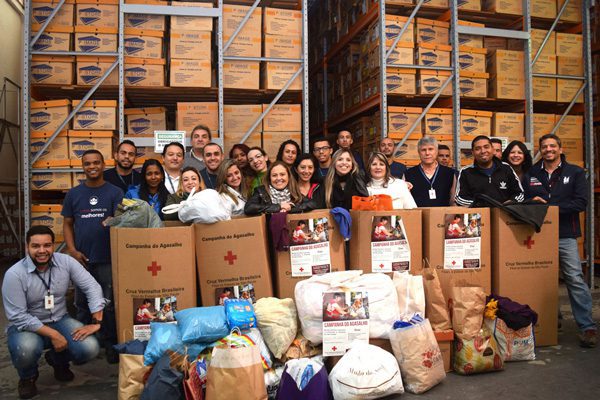 Summer 2016 Explorer: Doing Good and Spreading Joy