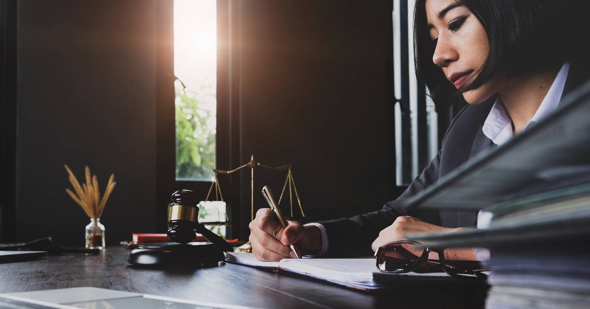 Critical Issues in Legal Records Management